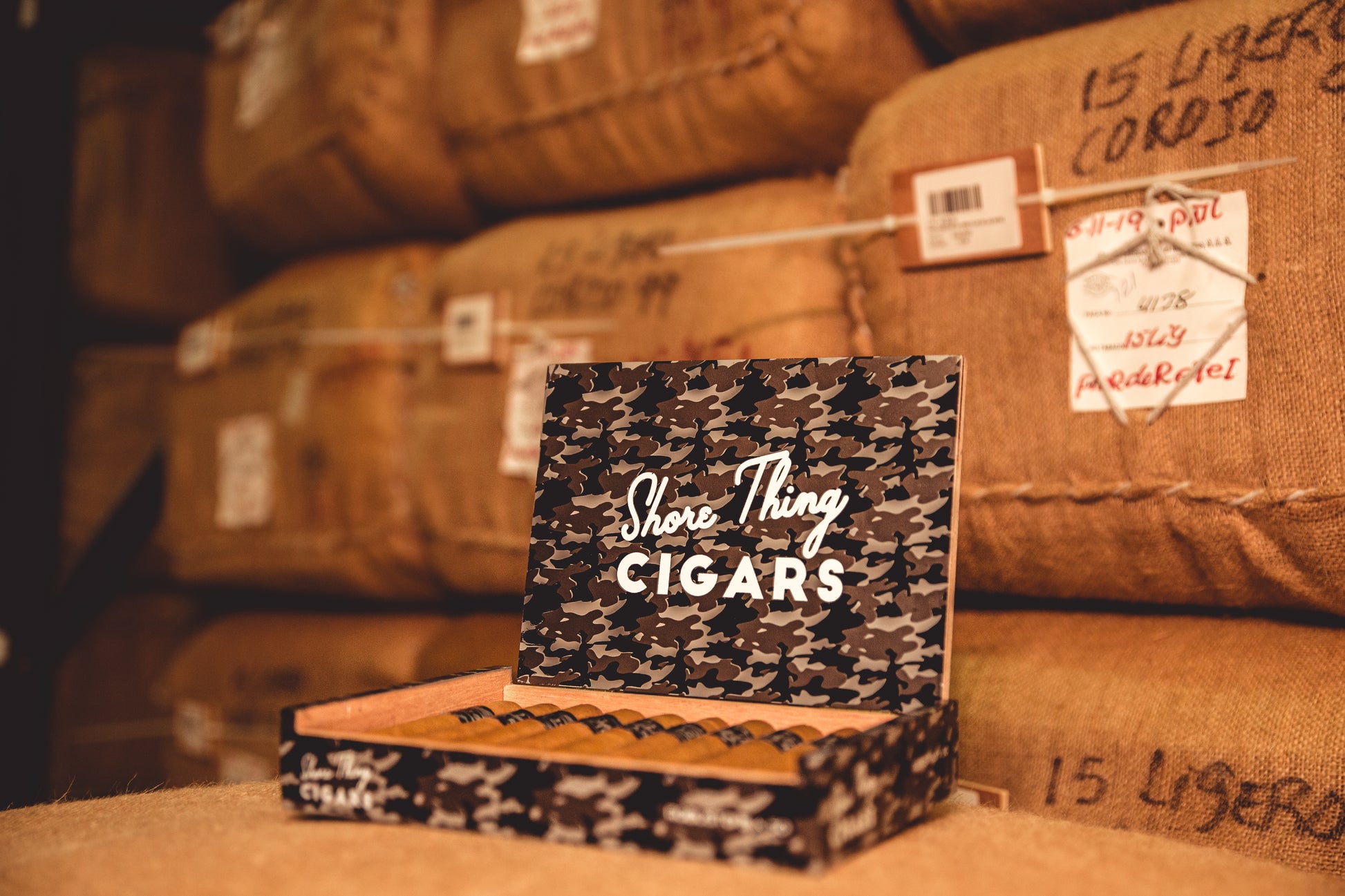 (PRE-ORDER)- Shore Thing Cigar 2020 Exclusive - Shore Thing Cigars