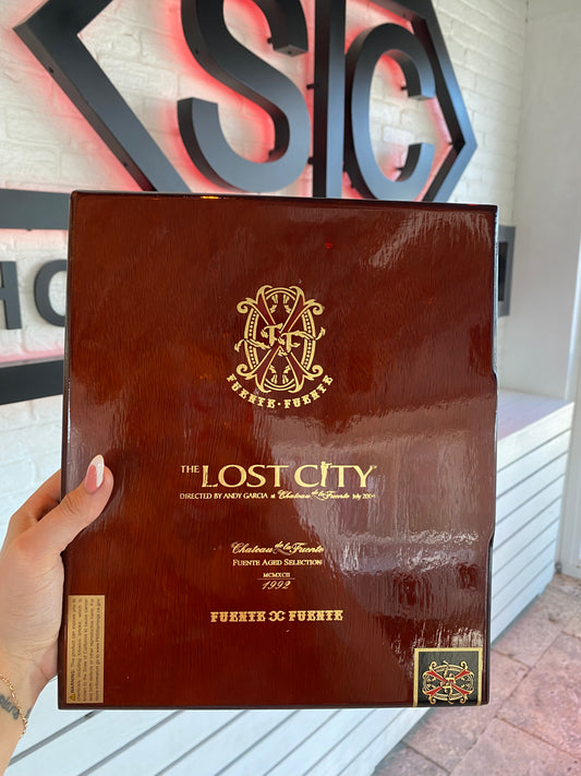 Opus X - Lost City Double Robusto Tubo