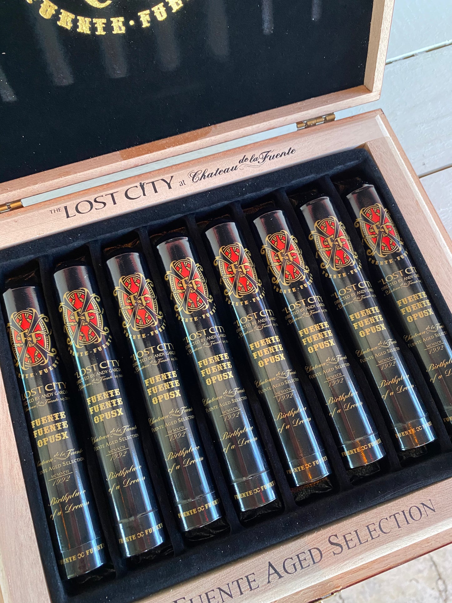 Opus X - Lost City Double Robusto Tubo